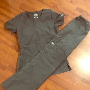 Cherokee Scrub set size XXS Petite